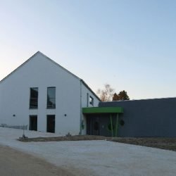 Réalisation Dinjart - Châssis alu à Gastuche - Crèche