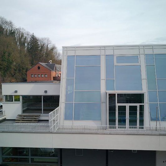 Réalisation Dinjart - Châssis Aluminium à Saint-Servais